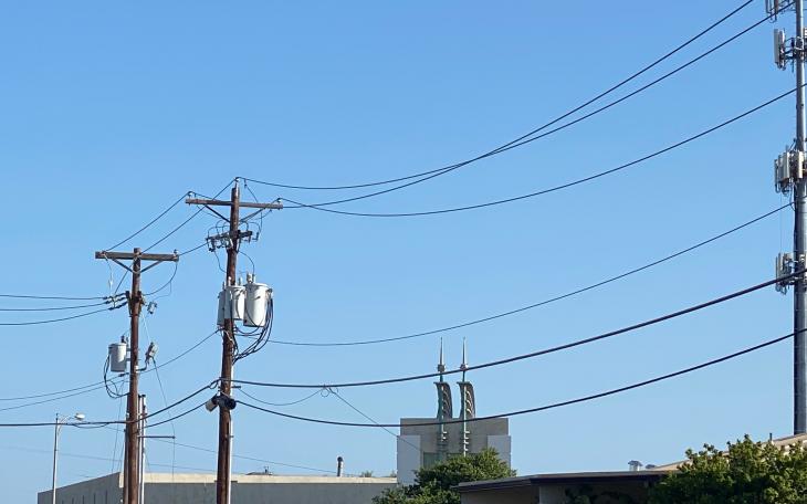 Power Lines (LIVE! Photo/Yantis Green)