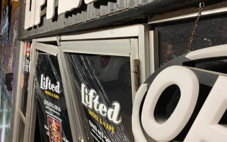 Lifted Smoke and Vape's Front Doors Destroyed