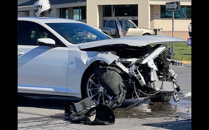 Abe &amp; Harris Crash | Live Photo Matt Trammell