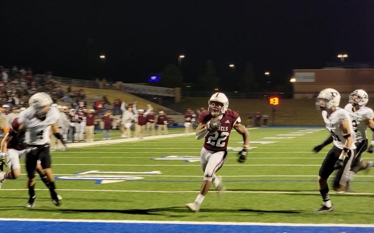 Mojo Discovers Why Midland Legacy is State-Ranked in 34-21 Slugfest on Nov. 5, 2021