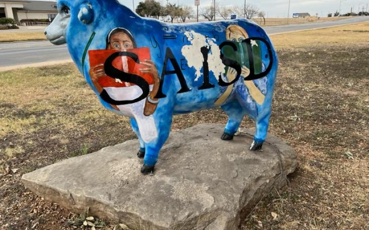San Angelo ISD Administration Building Sheep (LIVE! Photo/Yantis Green)