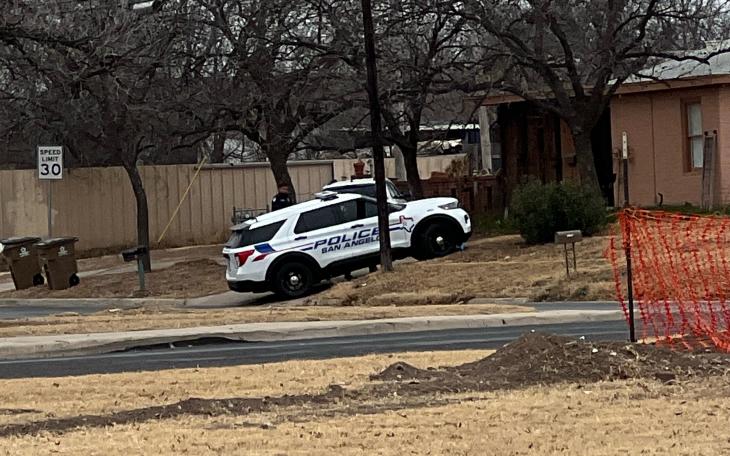 San Angelo Police at Howard Street (LIVE! Photo/Matt Trammell)