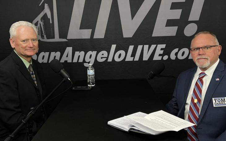 Yantis Green talks with JP Pct 2 candidate Tom Daniel