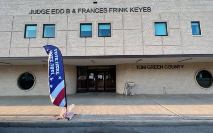 Keyes Building Vote 2022 (LIVE! Photo/Yantis Green)