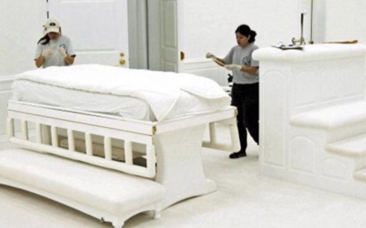 Warren Jeffs Bed