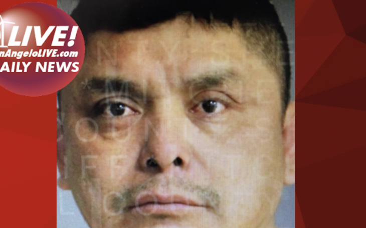 DAILY LIVE! | Dangerous Fugitive On the Loose in Mitchell County!