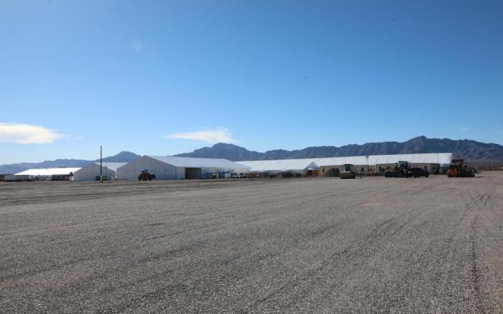 Temporary Illegal Migrant Processing Tent Facility El Paso (Courtesy/CBP)