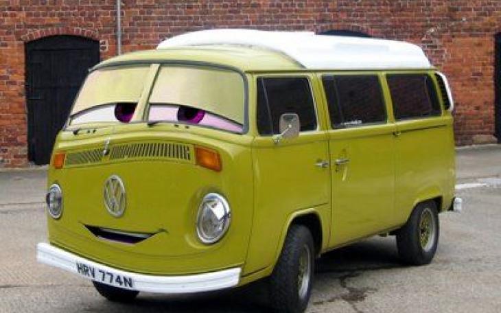 Volkswagen Van Happy Face (Courtesy/Pinterest)