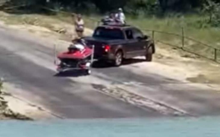 Boat Launch Fail (Courtesy/Wide Open Spaces)