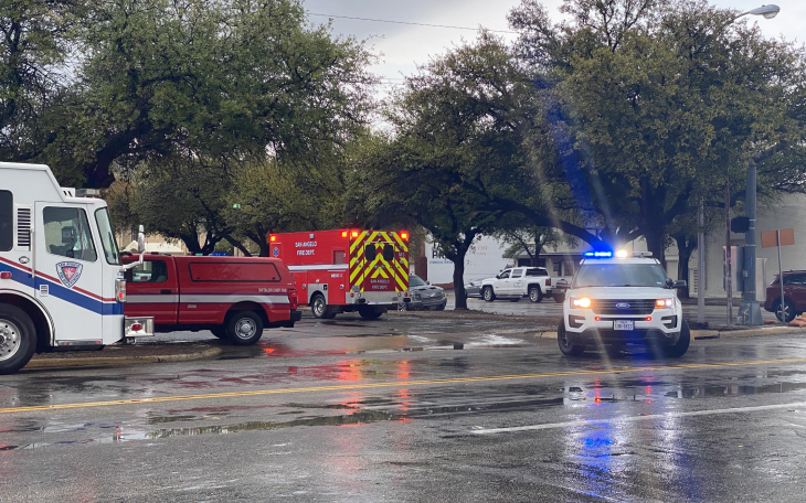 Building Collapse at 16 N Chadbourne on Mar. 27, 2023 (LIVE! Photo/James Bouligny)