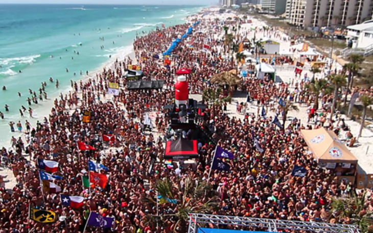 Spring Break in Mexico (Courtesy/Mexico News Daily)