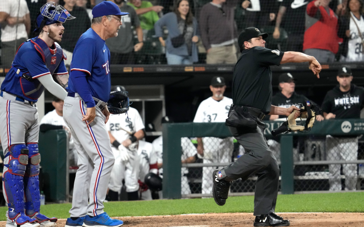 Rangers lose to White Sox amidst controversy