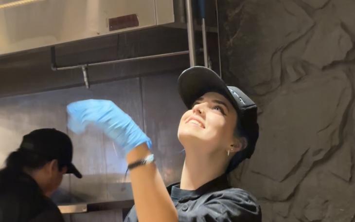 Sarah Moss Tosses a Pizza (Courtesy Sarah Moss)