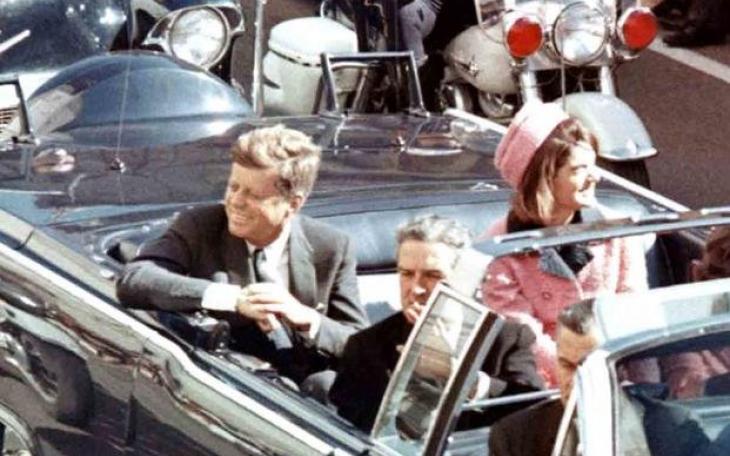 President Kennedy Dallas Motorcade (Courtesy National Archives)