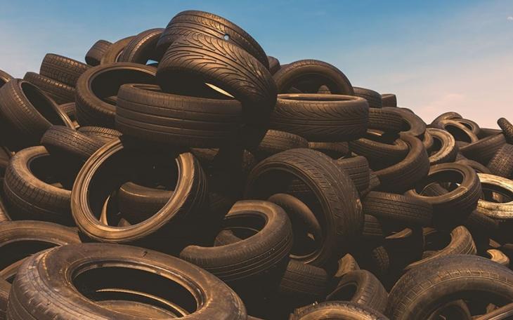 Old Tires to be Recycled (Courtesy Recycling Today)