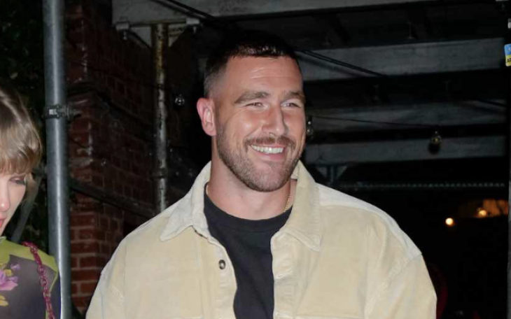 Travis Kielce with birthday girl Taylor Swift!