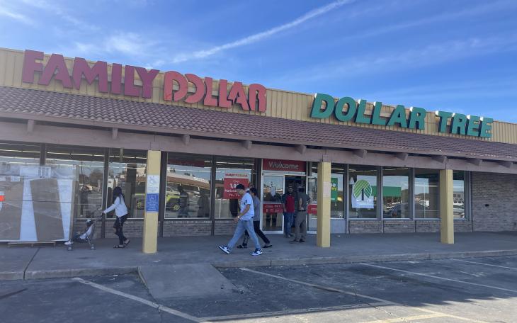 Dollarf General with Patro