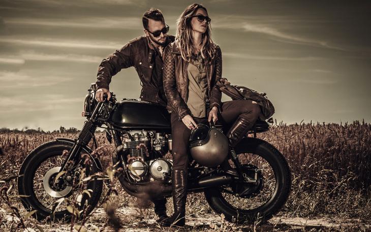 Bonnie &amp; Clyde on a bike