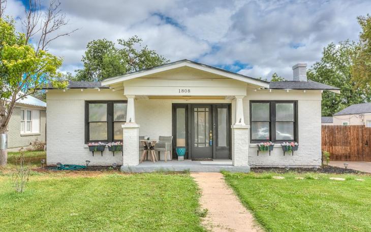 1808 Ave I San Angelo, TX 76901