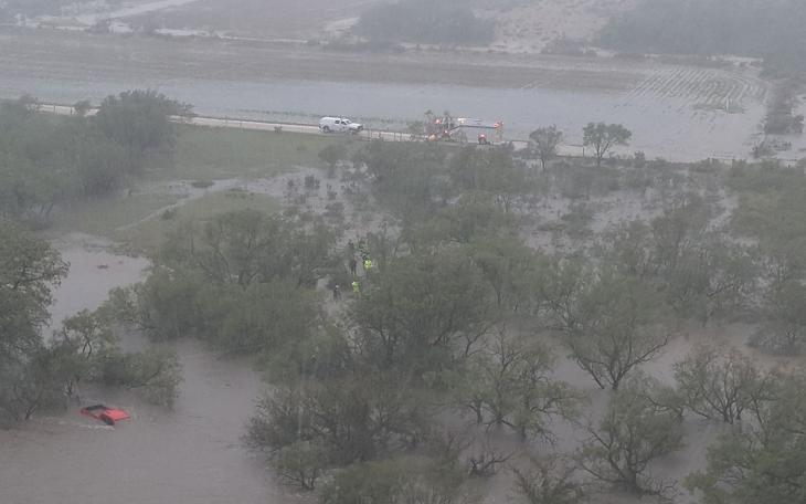 SHERIFFS OFFICE DIRECTS HIGH WATER RESCUE OF FIVE INDIVIDUALS