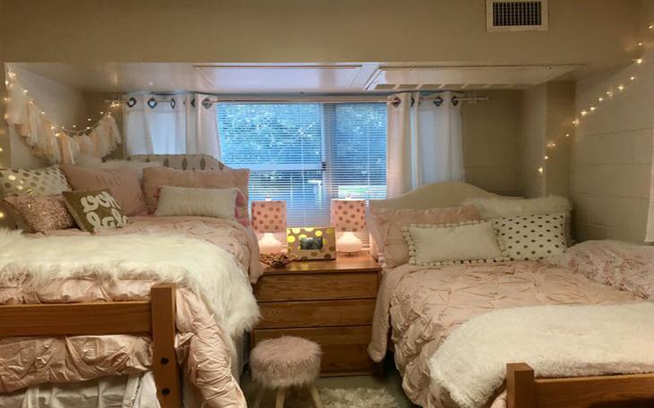 College Students Spending Thousands on Dorm Room Makeovers
