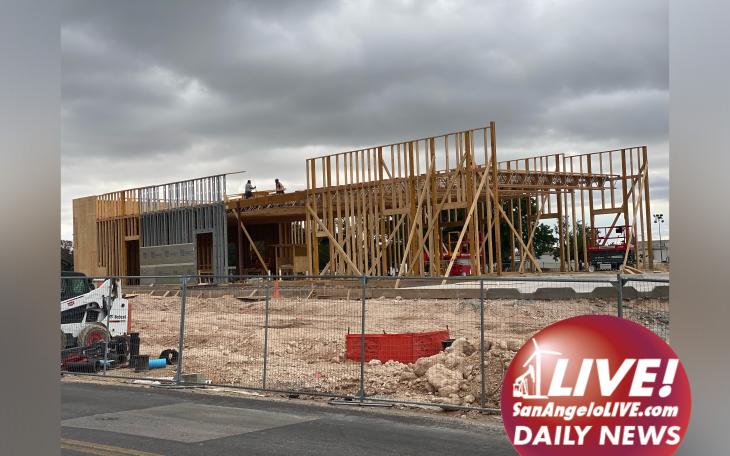 LIVE! Daily News | New Chick-Fil-A Well Underway on North Bryant