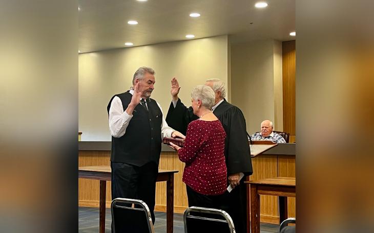 Randy Harris, a retired Tom Green County constable with over four decades of law enforcement experience, was officially sworn in as the Justice of the Peace for Precinct 4 on Monday morning.