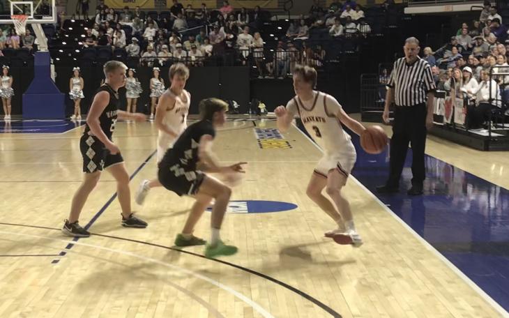 Garden City's Texas Brinkley tries to drive past Water Valley's Branson Lacy on Friday, Feb. 28, 2025, in their regional final.