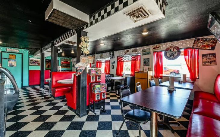 Grill-A-Burger, a 50s themed restaurant, has closed after nine years in San Angelo.