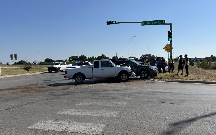 A crash at the intersection of Knickerbocker Road and a Loop 306 frontage road snarled traffic Wednesday afternoon.