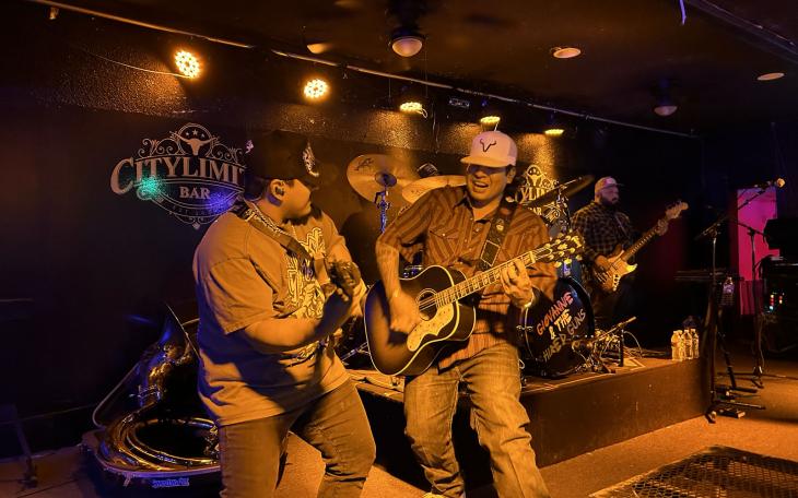 The Exclusive Interview with Giovannie &amp; the Hired Guns