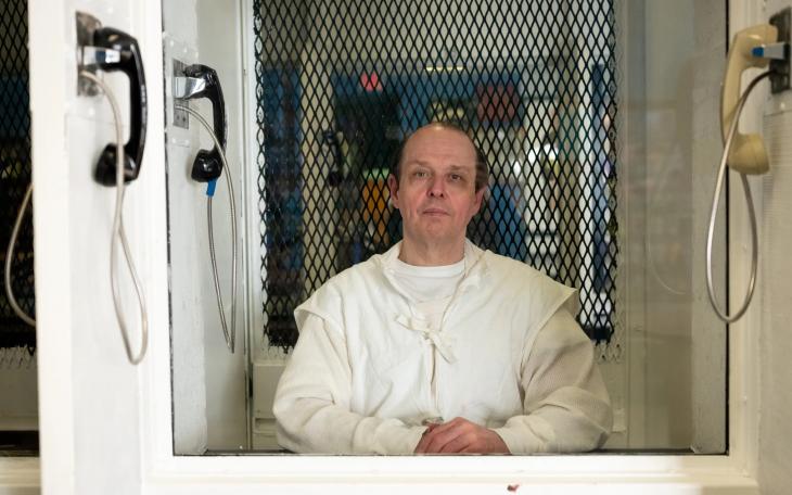 Texas’ top criminal court has blocked next week’s execution of Robert Roberson, sending his case back for review under a law allowing challenges based on discredited science.