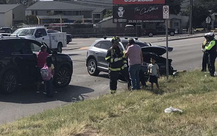 Crash at Arden Road and Horn Street
