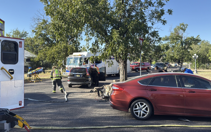 Crash at Chestnut Street and Hatcher Street Intersection
