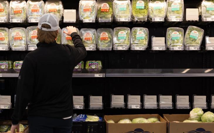 A customer stocks up on produce at an Austin H-E-B on Jan. 13, 2024.