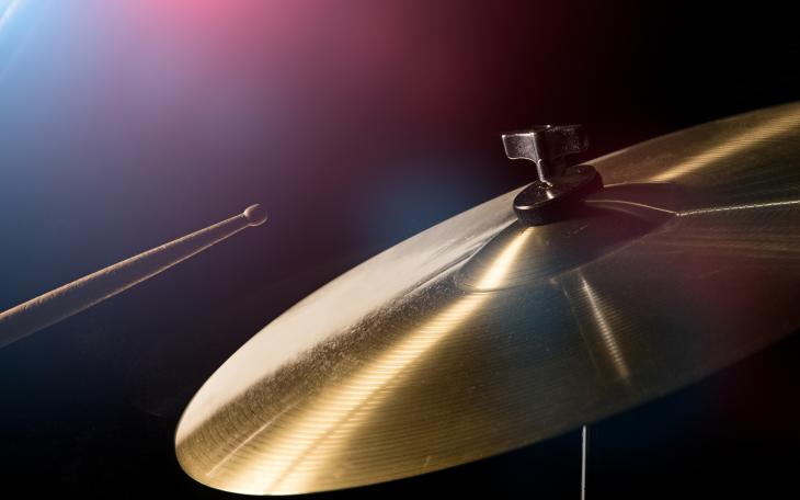 Glimmering Cymbal