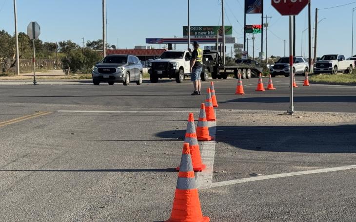 Rollover Crash on US 87 North stalls traffic on Sunday, Nov. 2.