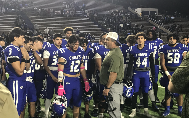 Lake View head coach Hector Guevara talks to his team after their 35-28 loss to Andrews on Friday, Nov. 7, 2025.