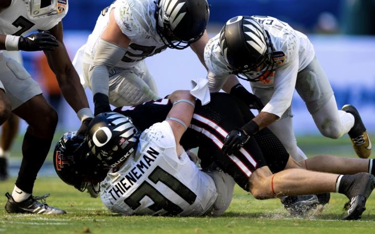 Texas Tech falls to Oregon in the quarterfinals of the College Football Playoffs
