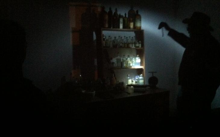 The guide tells the story of 'Dead Ellis' while in the hospital (LIVE! photo by Cheyenne Benson)