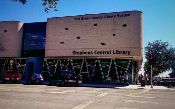 Stephens Central Library (LIVE! photo by Chelsea Schmid)