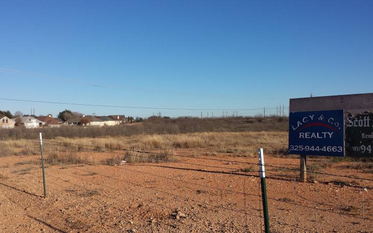 The controversy surrounds this patch of land at 2900 Valleyview in the southwest side of San Angelo. (LIVE! Photo/Amanda Henson)