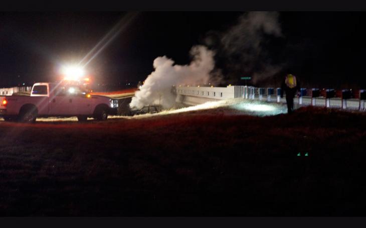 SUV fire on S Hwy 87 LIVE Photo/John Basquez