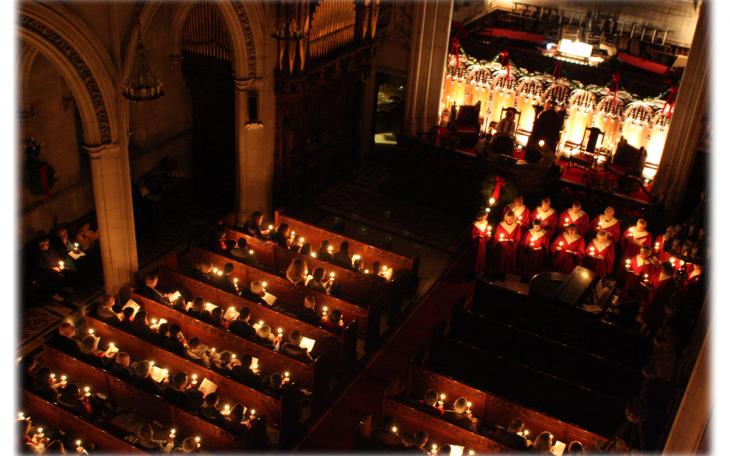 Many churches hold a candlelit service on Christmas Eve (Photo Courtesy of danamorris.net)