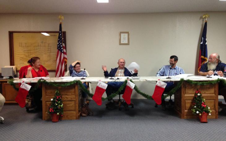 The City of Mertzon city council meets Dec. 17. At their previous meeting the council approved a trash collection contract with Texas Disposal Systems. (LIVE! Photo/Joe Hyde)