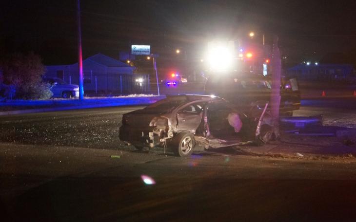 Crash at 19th Street and Marx on August 9, 2014. (LIVE! Photo/John Basquez)