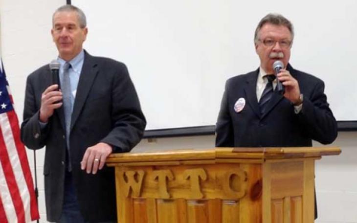 Tom Green County Judge Steve Floyd and challenger Richard Easingwood face off for the first time for the San Angelo Republican Primary fight Jan. 28, 2014. (LIVE! Photo/Joe Hyde)