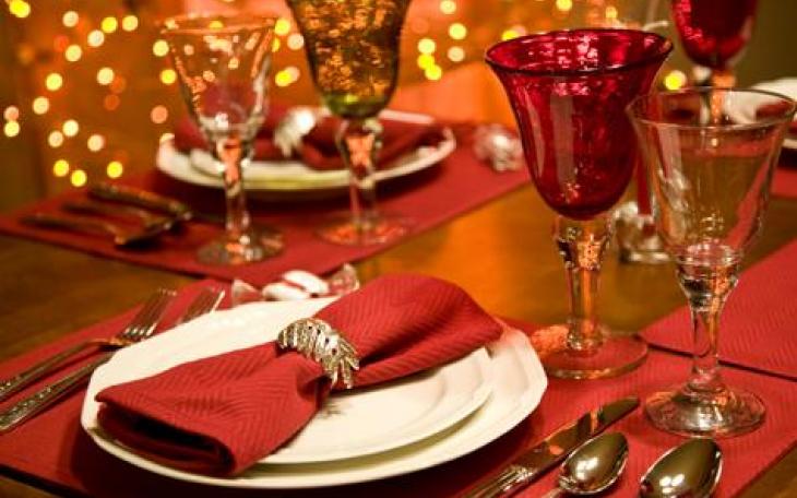 Local restaurants will serve up traditional Christmas fare this year. (Photo courtesy of greennii.wordpress.com)