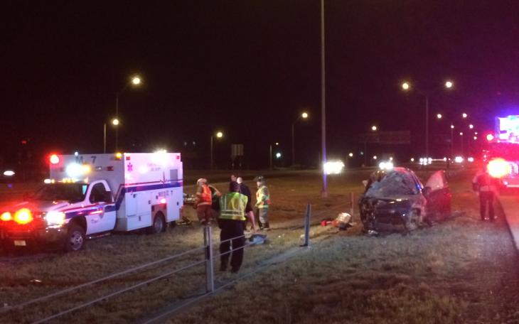Houston-Harte Expressway crash Dec. 16, 2014. (LIVE! Photo/John Basquez)