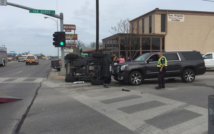 LIVE! Photo/Joe Hyde